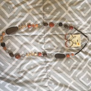 EARRING/NECKLACE SET